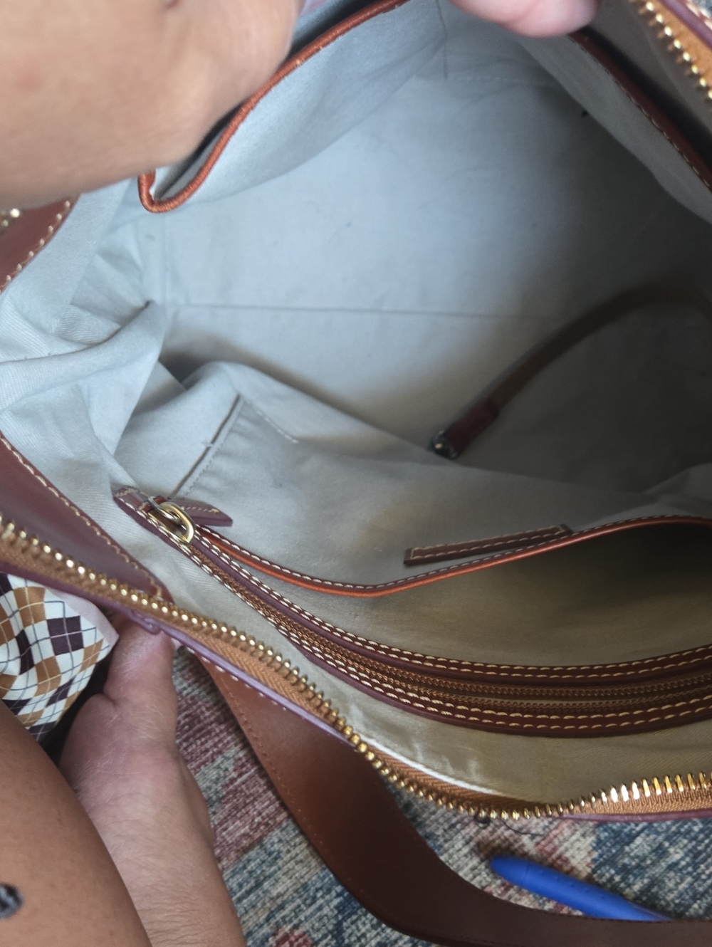 Dooney & Bourke Cream Pebble Leather Shoulder Bag with Brown Trim - Picture 7 of 7